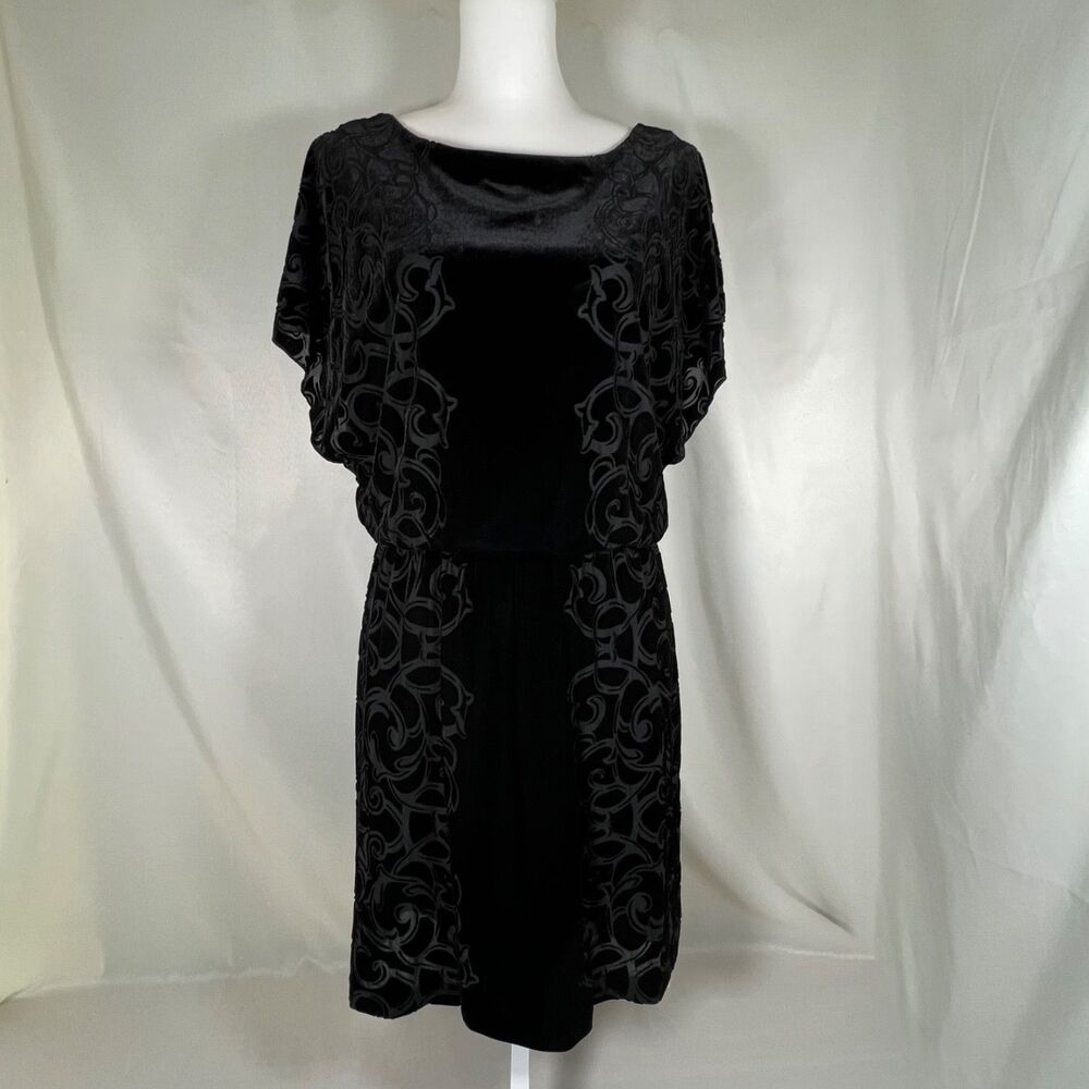White House Black Market Black Velvet Burnout Dress Fluter Sleeve Small NWT